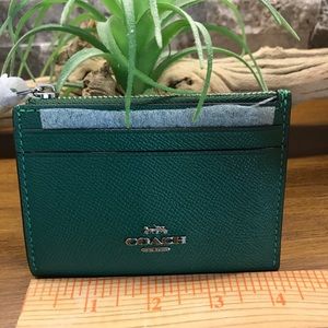 Coach ID case green